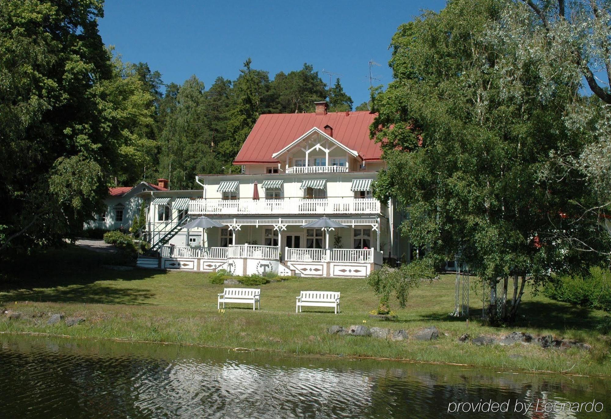 Hotell Torpa Pensionat - Sweden Hotels Södertälje Esterno foto